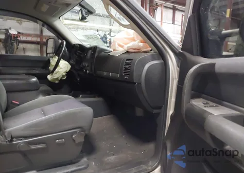 2007 Chevrolet Silverado 2500Hd Lt2 z USA, uszkodzony, nr VIN 1GCHK23K57F549707